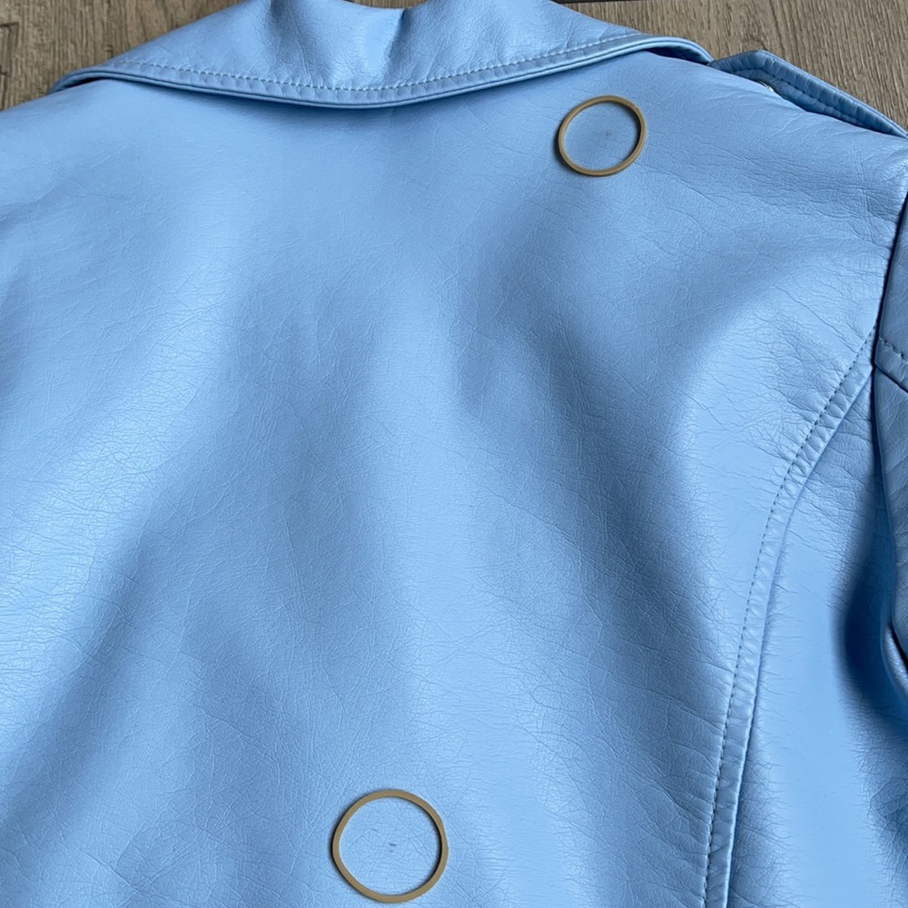 Forever 21 Girl Light Blue Faux Jacket Size 11/12 - Picture 3 of 16